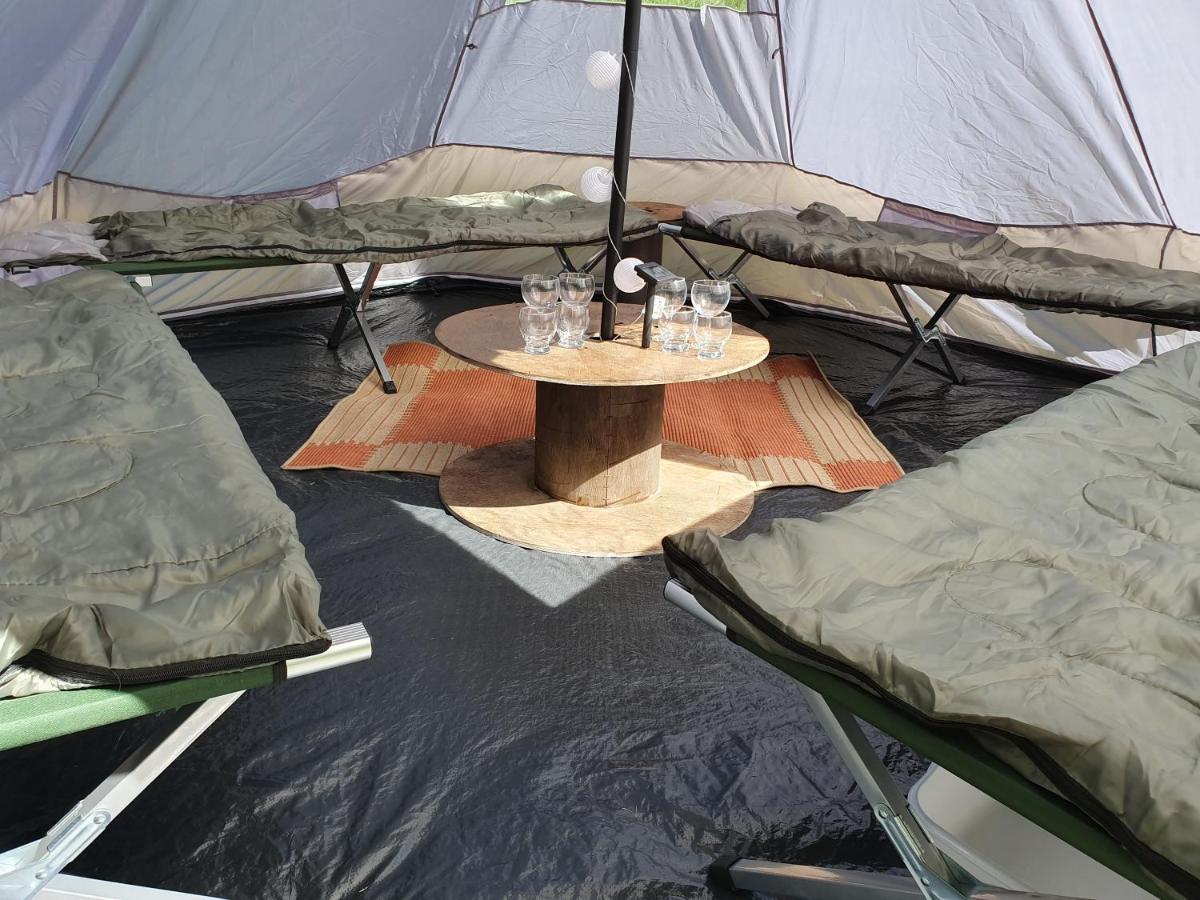 Camping Du Puy Rond Бресюр Екстериор снимка
