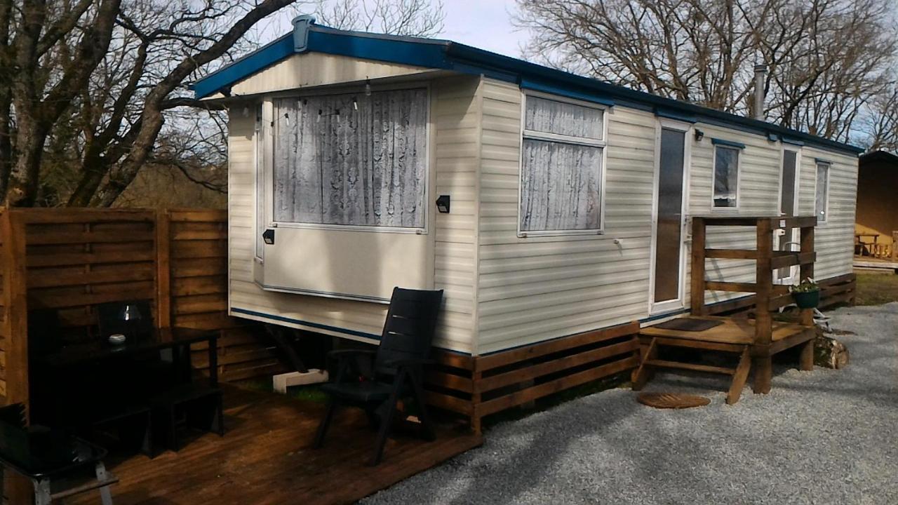 Camping Du Puy Rond Бресюр Екстериор снимка