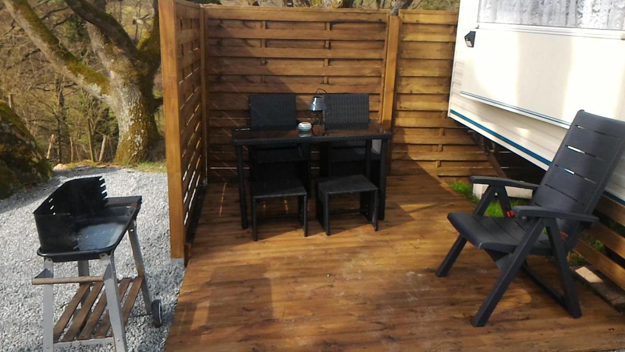 Camping Du Puy Rond Бресюр Екстериор снимка